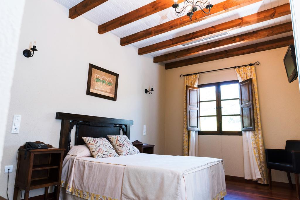 Hotel Monumento Pazo Do Castro 오 바르코 데 발데오라스 외부 사진