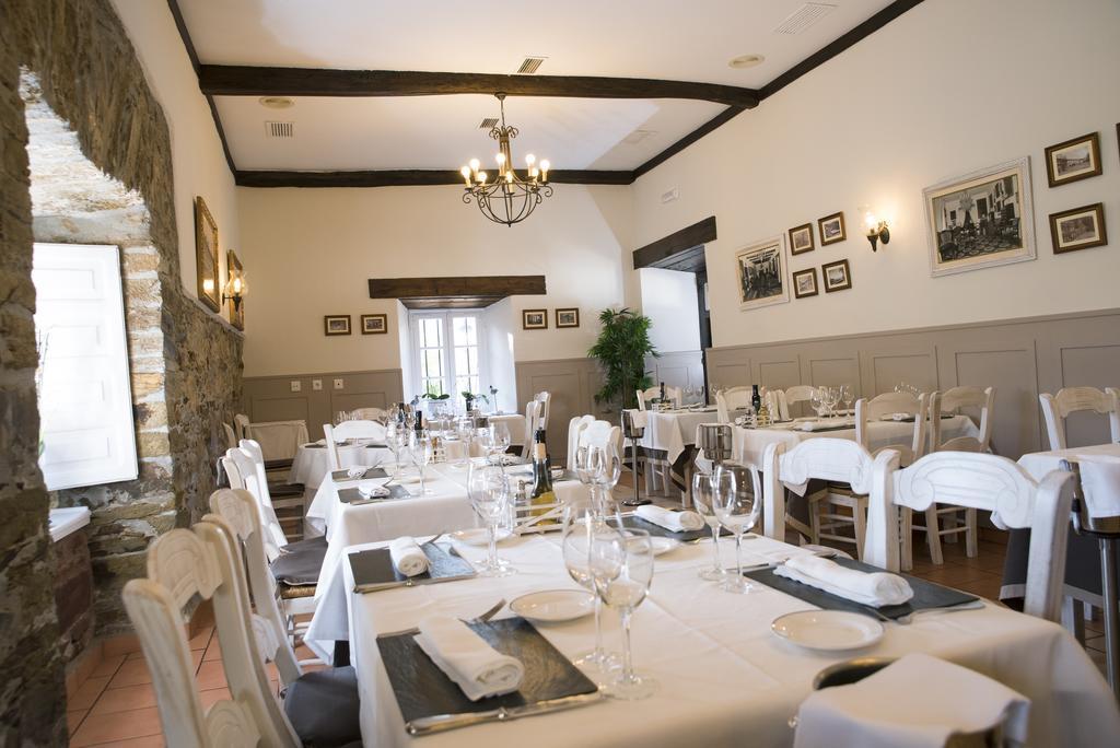 Hotel Monumento Pazo Do Castro 오 바르코 데 발데오라스 외부 사진